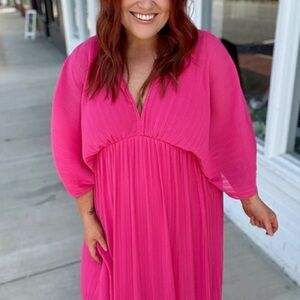 Like Live Boutique Women’s Pink Maxi Dress - NWT - Size Medium